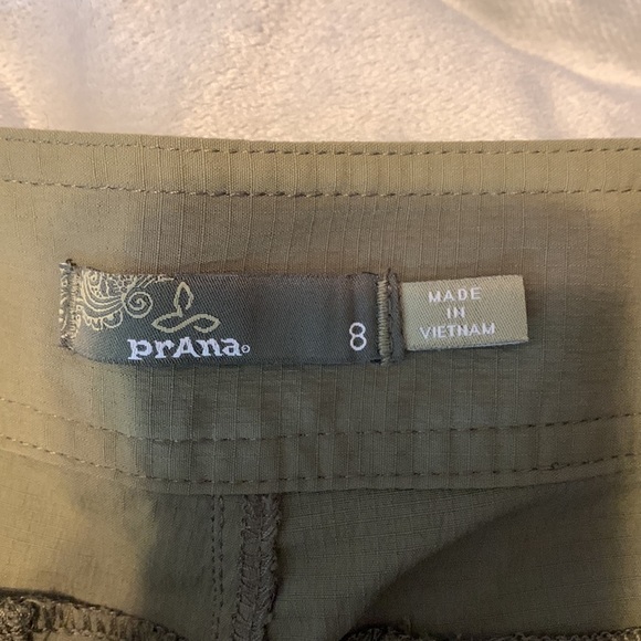 PrAna Jasmine Knicker 3/4 Capri Pants army Green Style #W4JASK113 Womens Size 8 - Picture 6 of 9